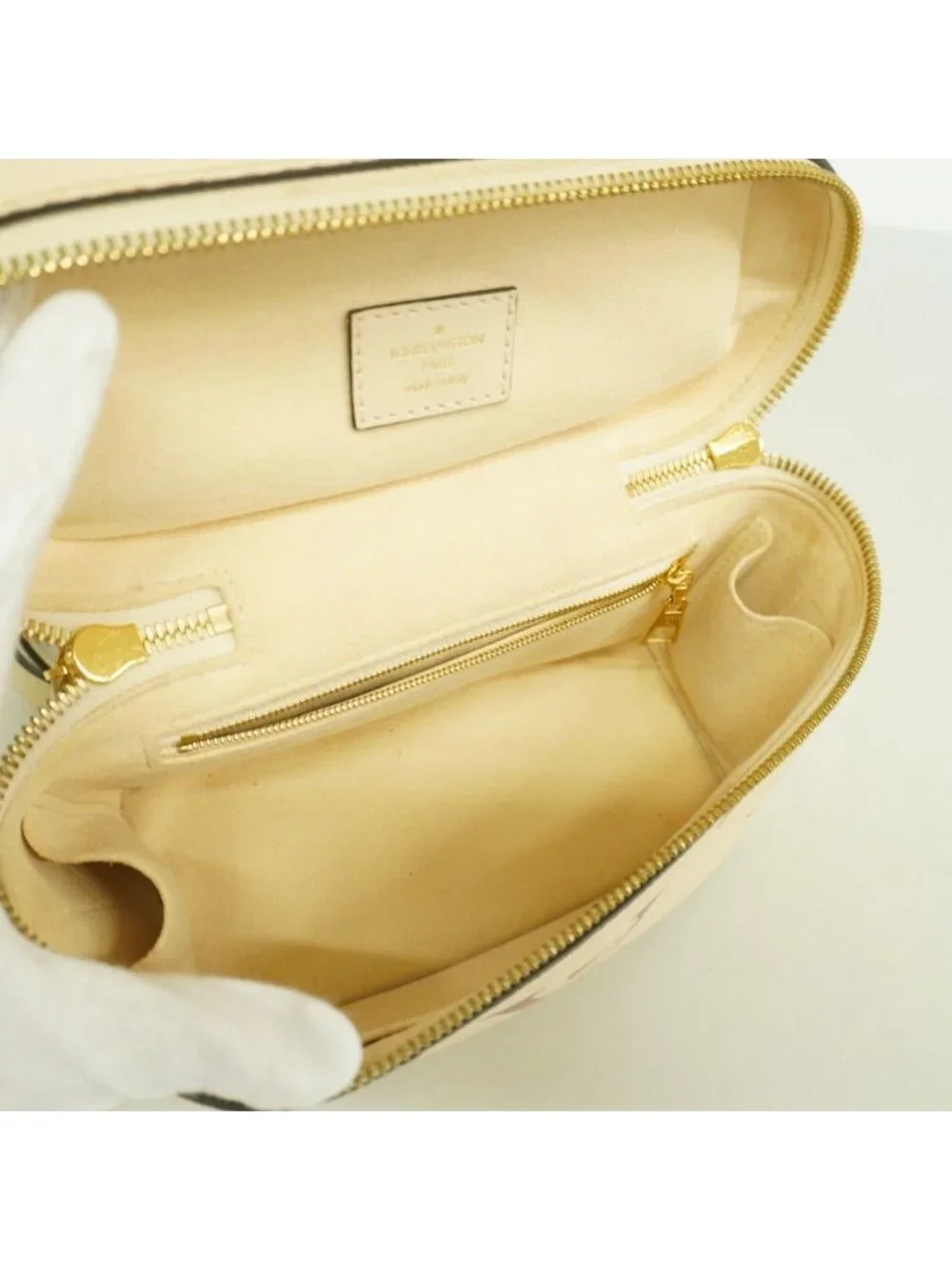 Louis Vuitton Vanity Bag Monogram Empreinte Bicolor PM Cream Bois Droz 2-Way